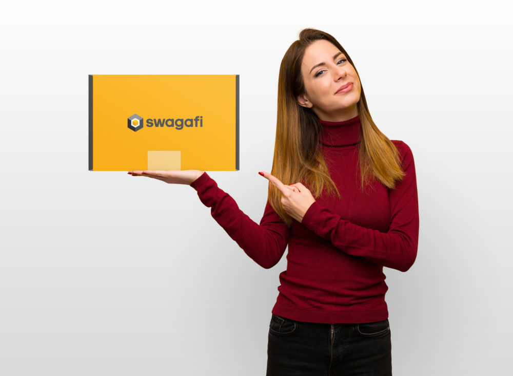 Woman holding Swagafi box